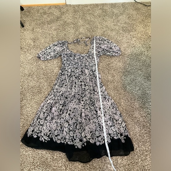 Anthropologie Squareneck Smocked Puff Sleeve Midi Dress Sz M Black White Cottage - Picture 15 of 16